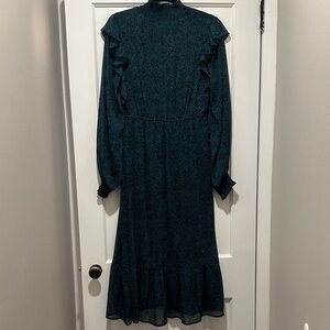 Chic Dark Teal Long-Sleeve Dress